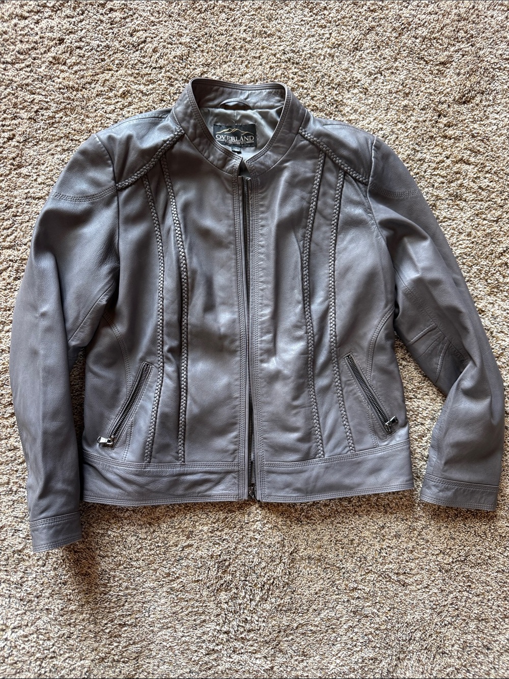 Overland Sue Women’s Gray Leather Moto Jacket NWOT